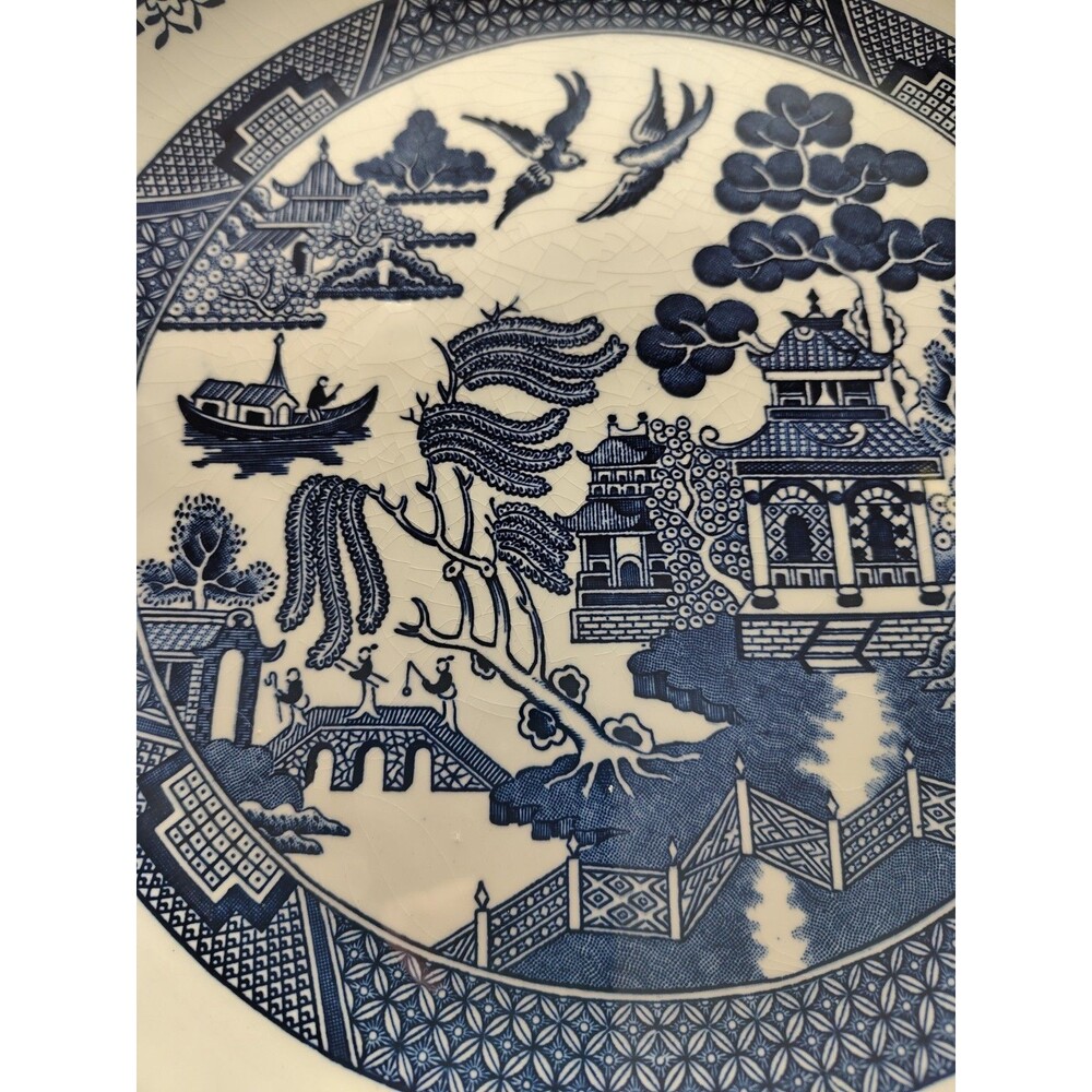 Churchill Willow Blue & White Ceramic Ceramic Plate 12.5". Made in England